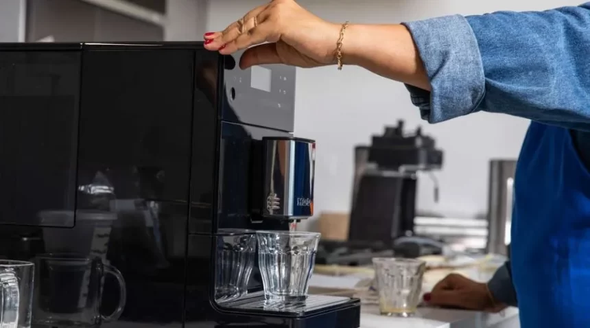 Why Do You Need An Espresso Machine At Your Home